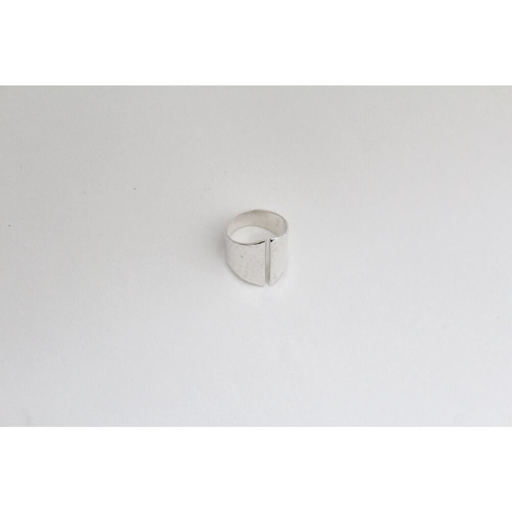 Sterling Silver Adjustable Hammered Shield Ring, … - image 6